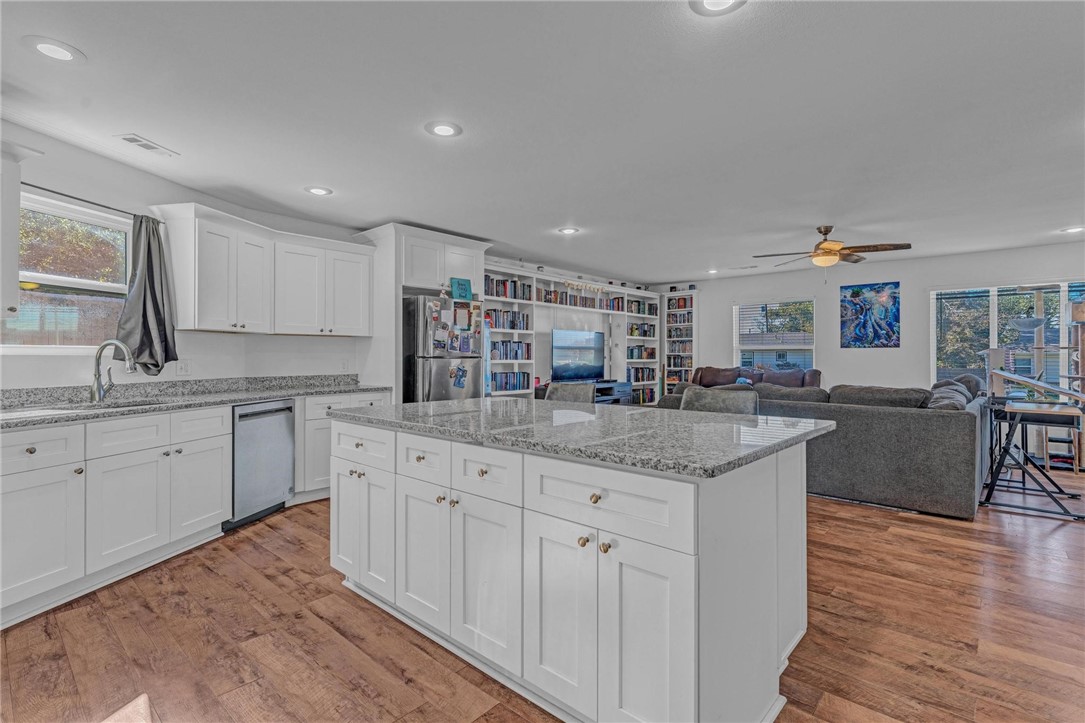 Cypress Acres Rogers - Residential