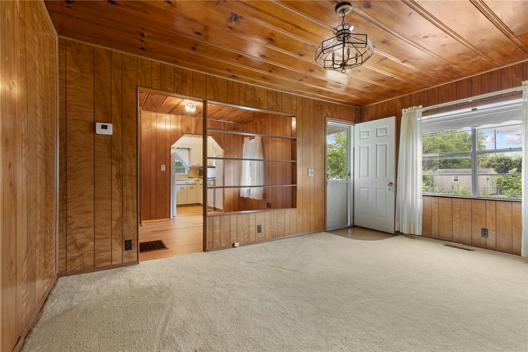 Holt Paradise - Residential