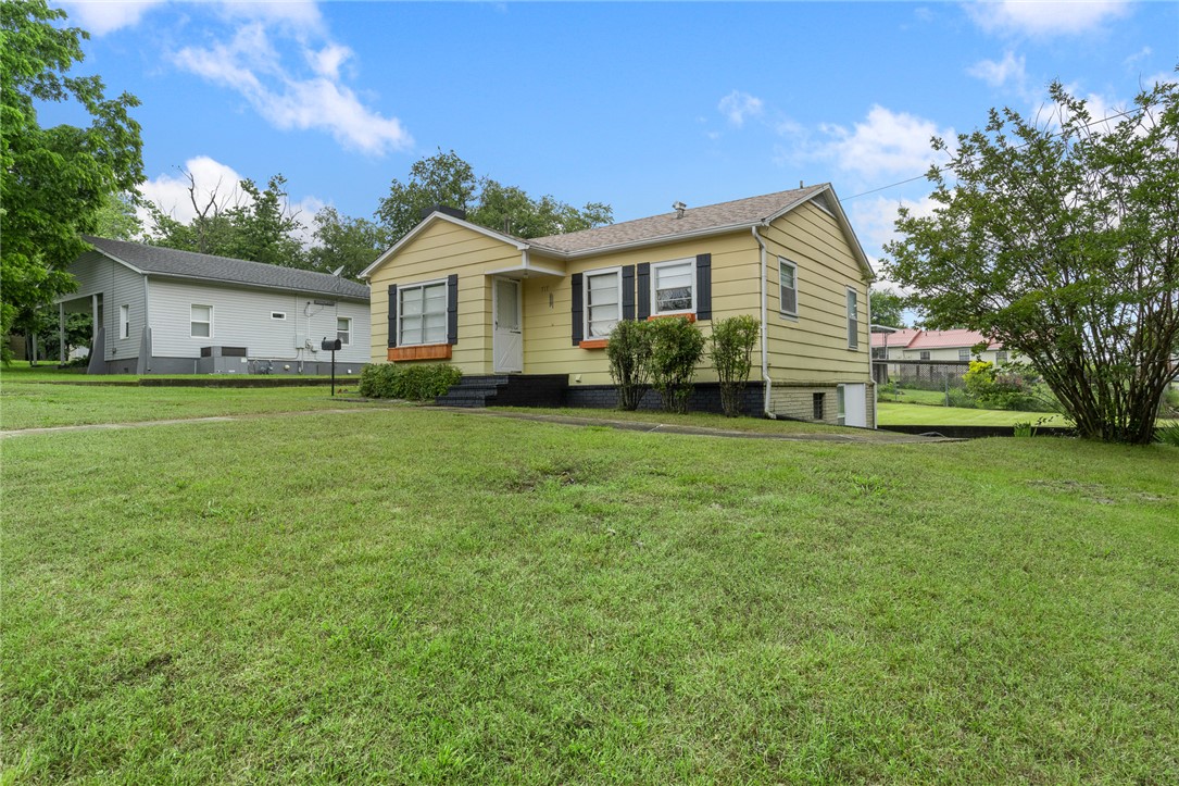 Holt Paradise - Residential