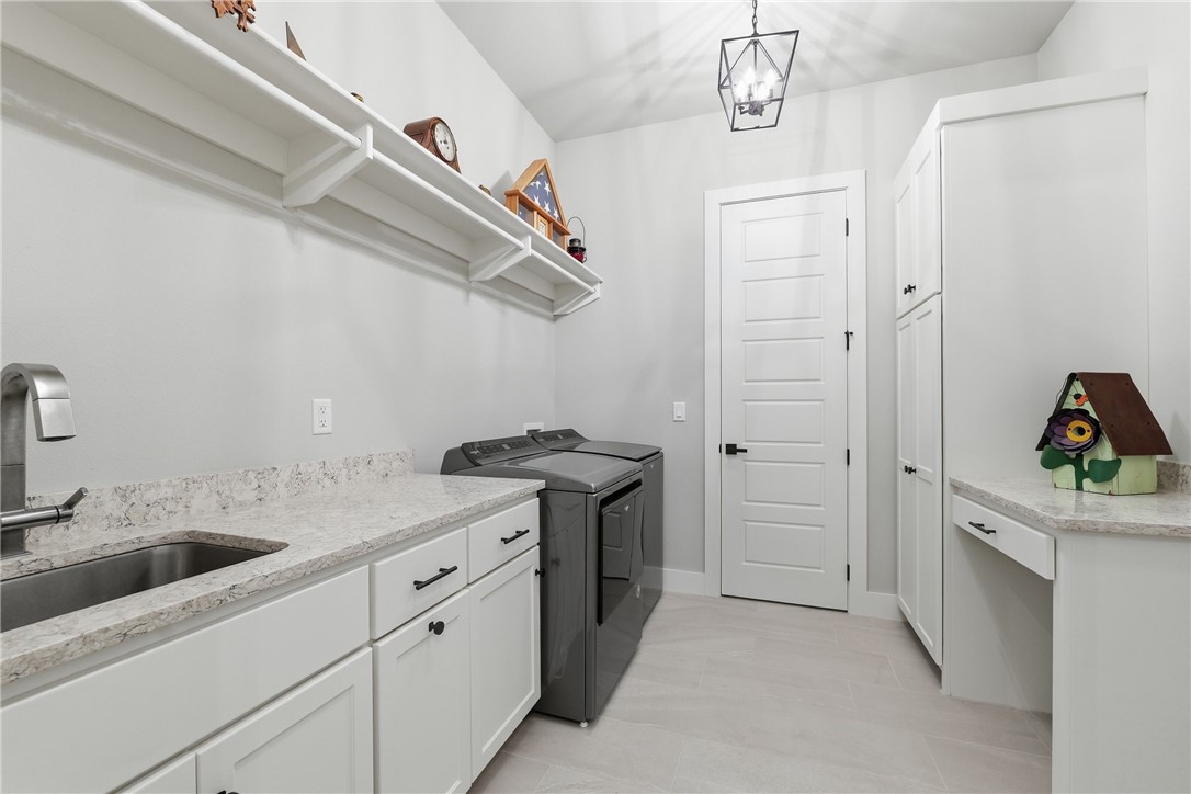 Shadow Valley - Residential