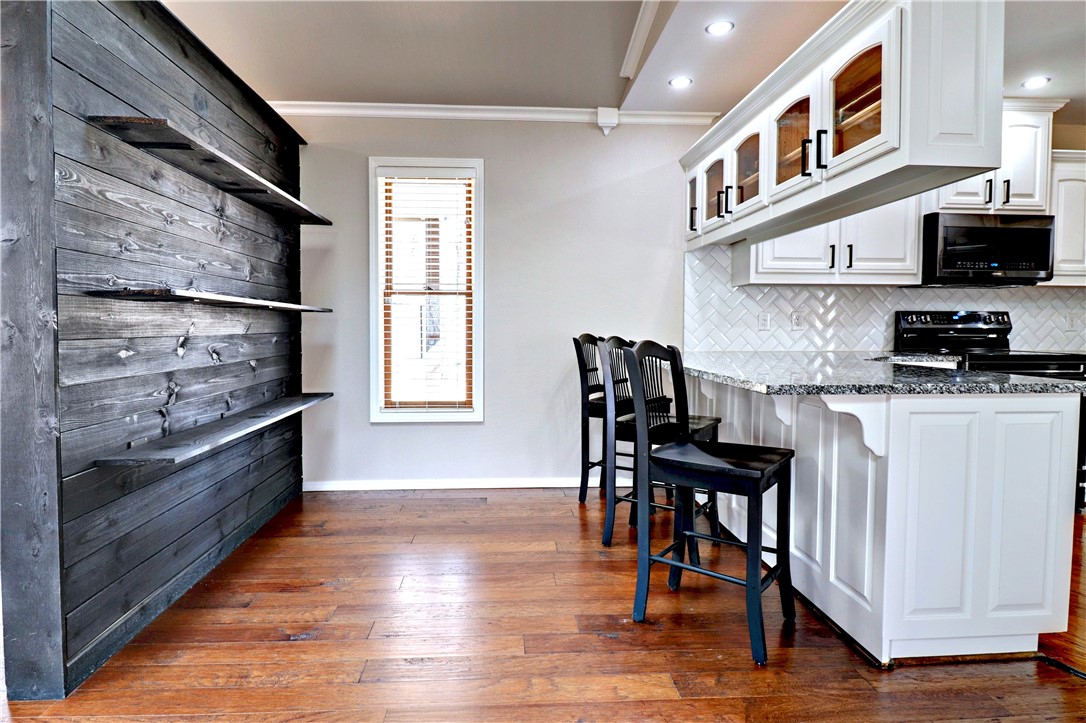 Horseshoe Hills - Residential