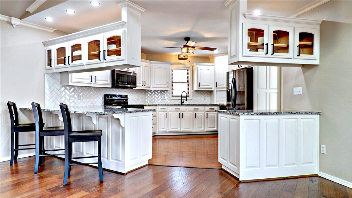 Horseshoe Hills - Residential