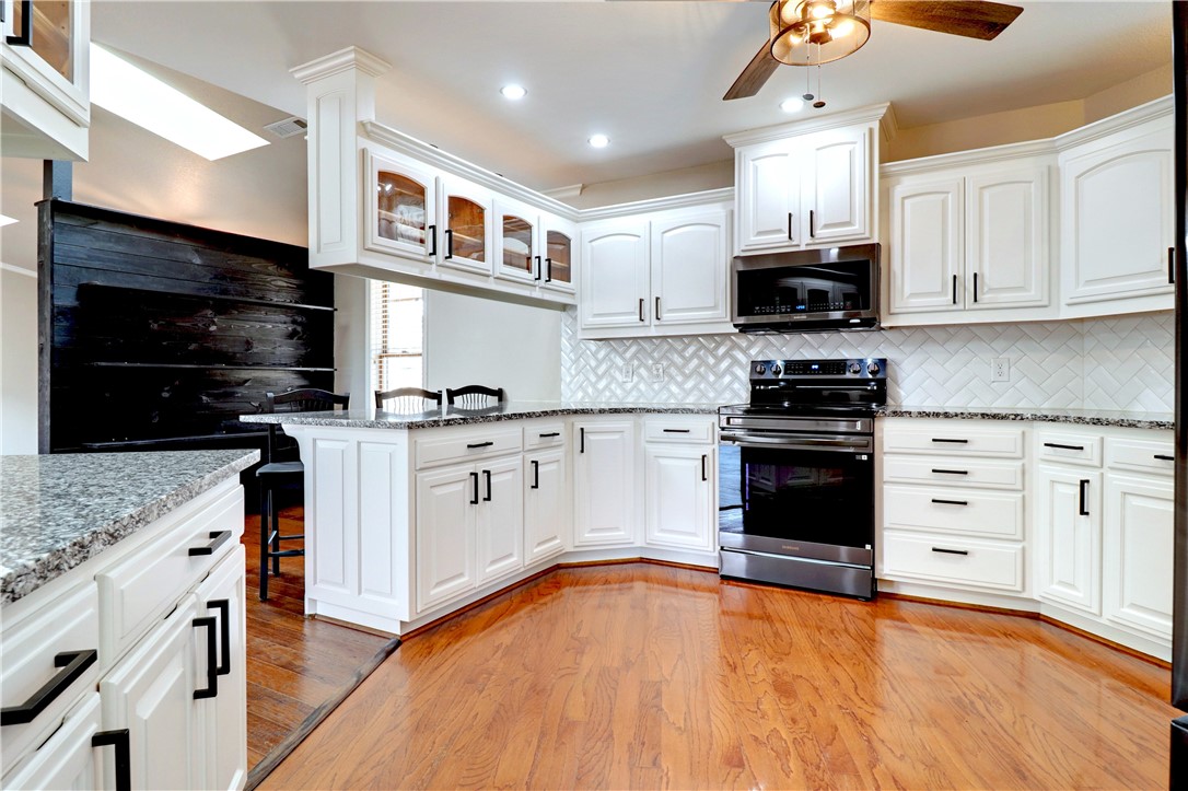 Horseshoe Hills - Residential