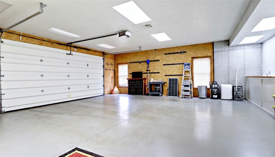 Horseshoe Hills - Residential