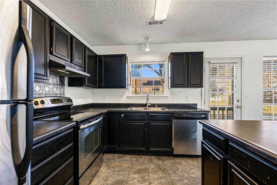 Walnut Park Add Ph I - Residential