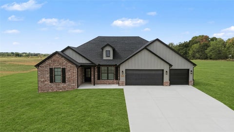 Photo of 5321 S Pleasant Valley Road, Gentry, AR 72734 (MLS # 1363010)