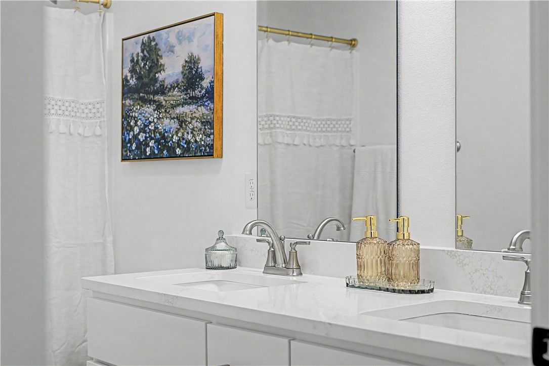 Woodcrest Walk - Residential