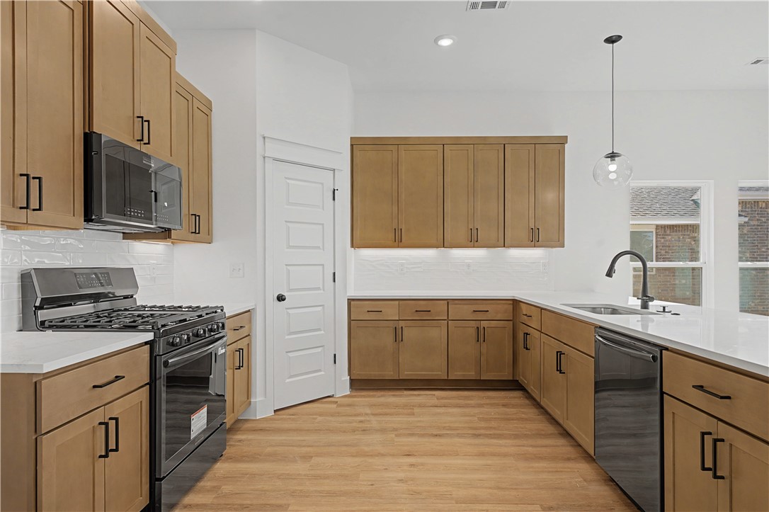 Magnolia Landing - Residential