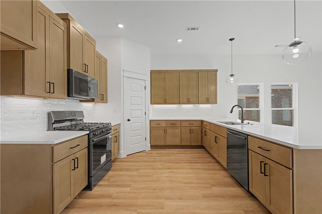 Magnolia Landing - Residential