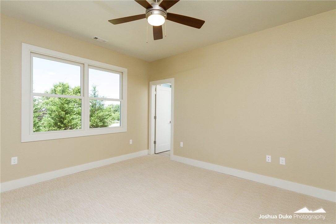 Estates At Dogwood Canyon - Residential