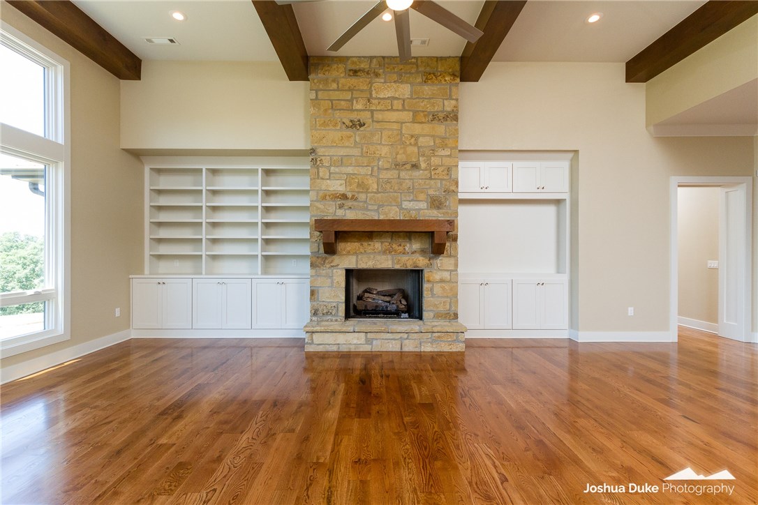 Estates At Dogwood Canyon - Residential