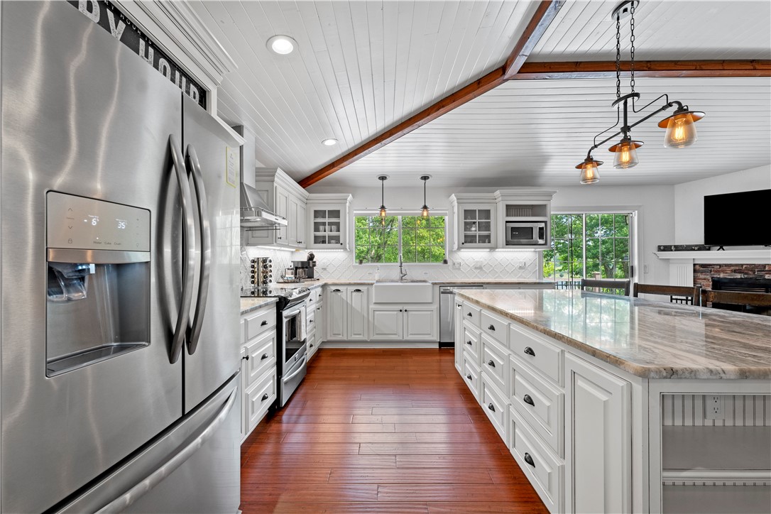 Brittany Sub Bvv - Residential