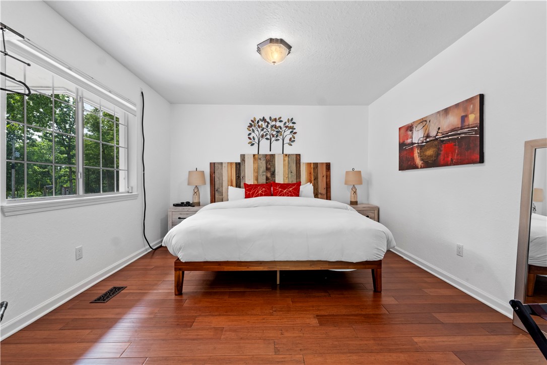 Brittany Sub Bvv - Residential