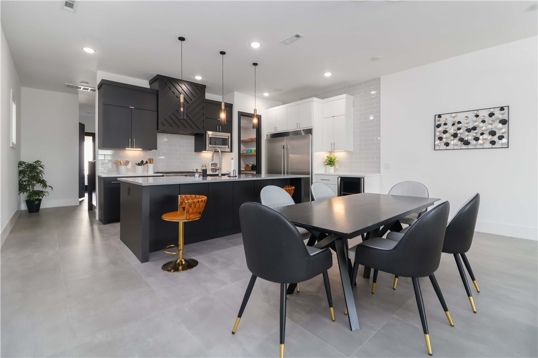 W A Burks Add Bentonville - Residential