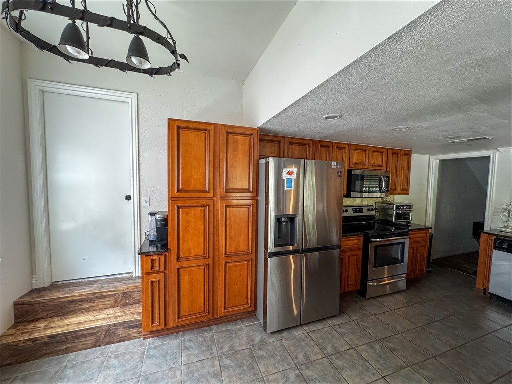 High Chaparral III - Residential