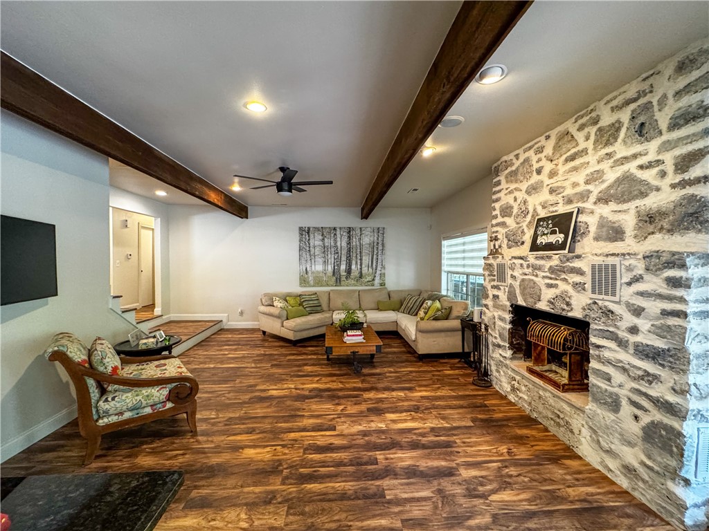 High Chaparral III - Residential
