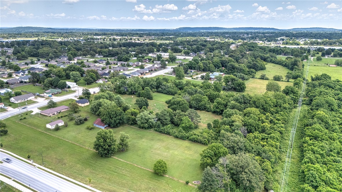 Springdale Outlots - Land