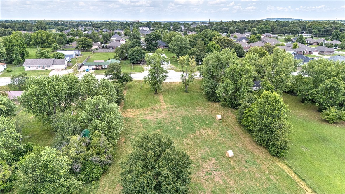 Springdale Outlots - Land