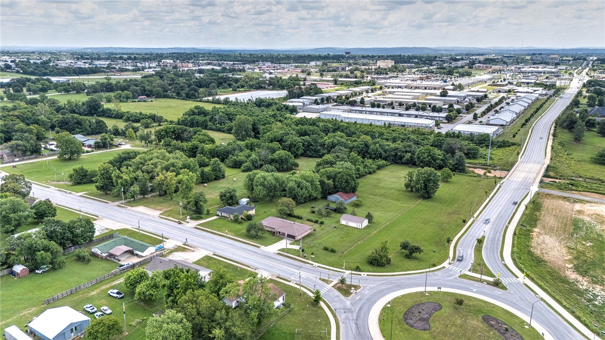 Springdale Outlots - Land