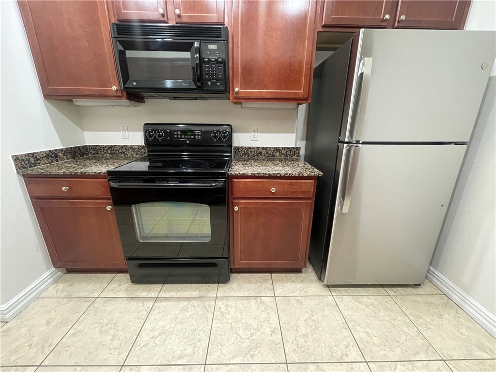 Valley West Townhomes - Residential Lease