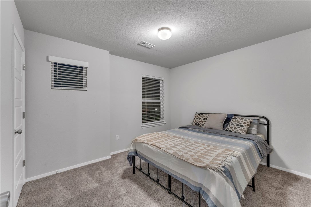 Creekside Meadows - Residential