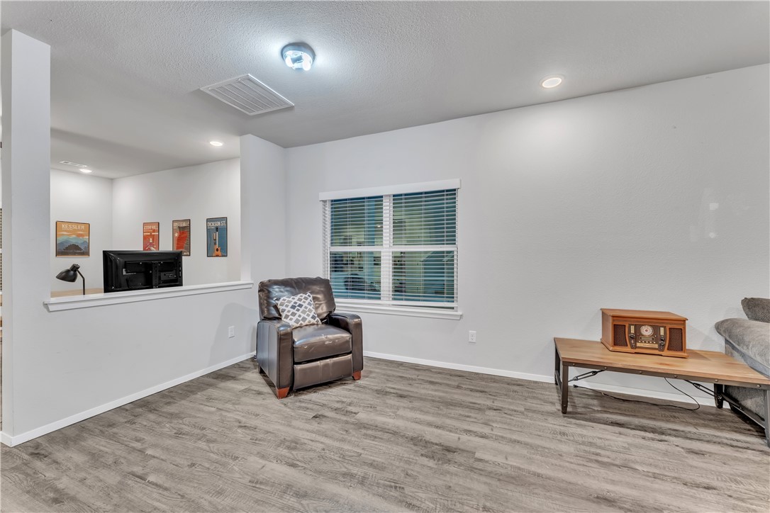 Creekside Meadows - Residential