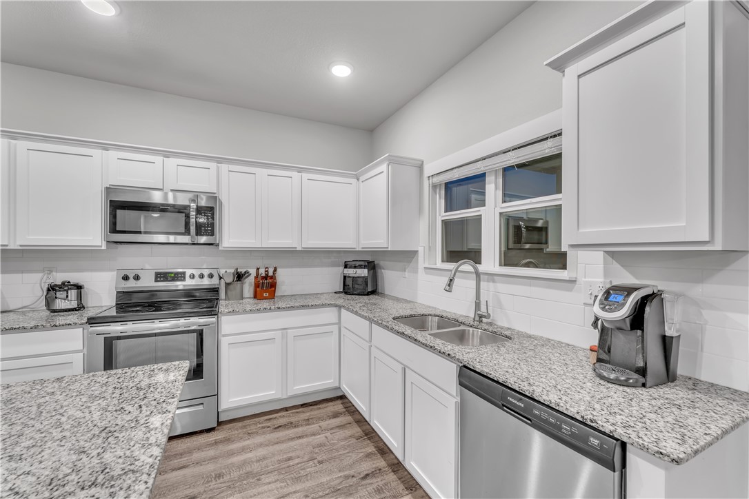 Creekside Meadows - Residential