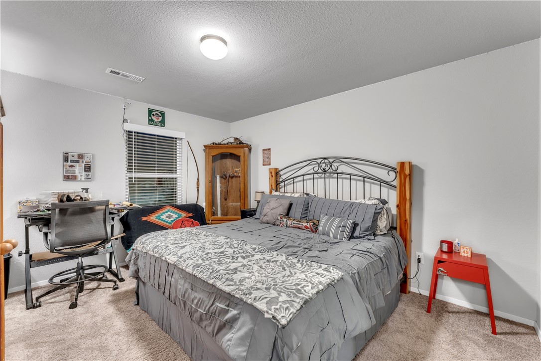 Creekside Meadows - Residential