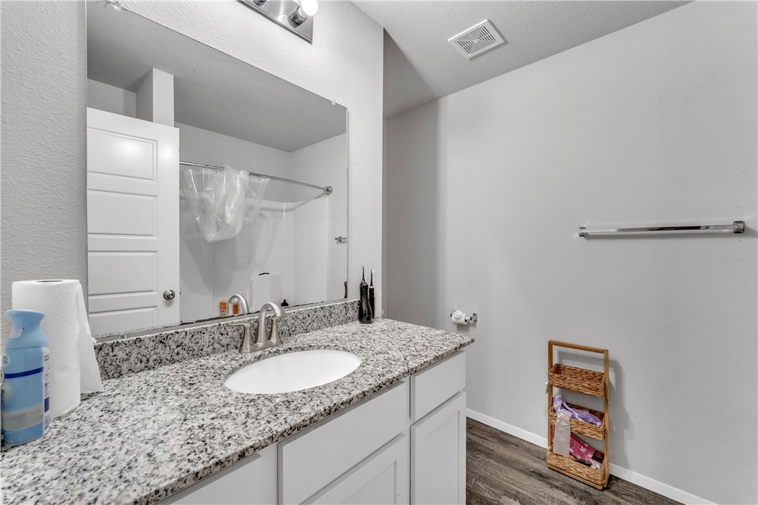 Creekside Meadows - Residential