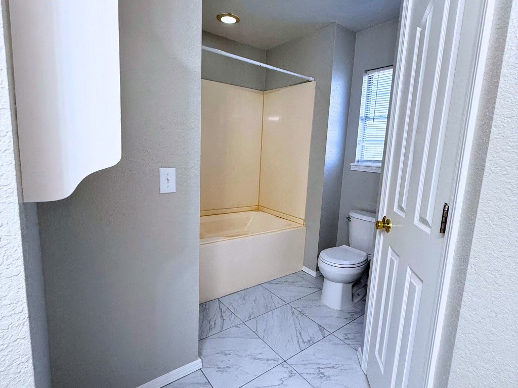 Soughfork Ph I - Residential Lease