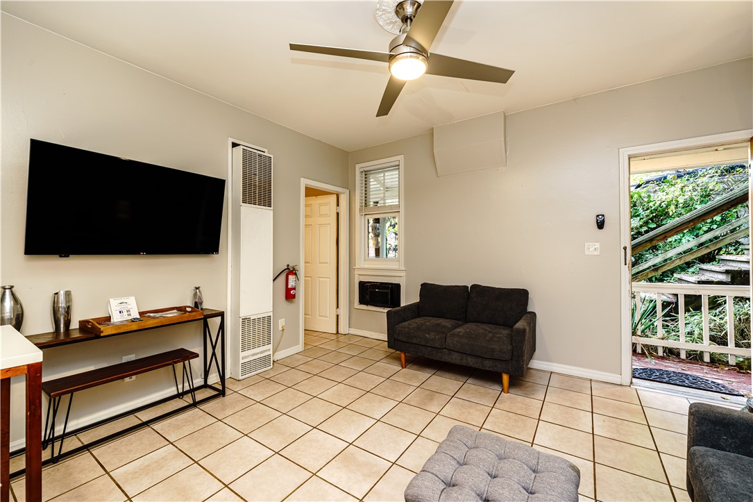 Freeman - Residential