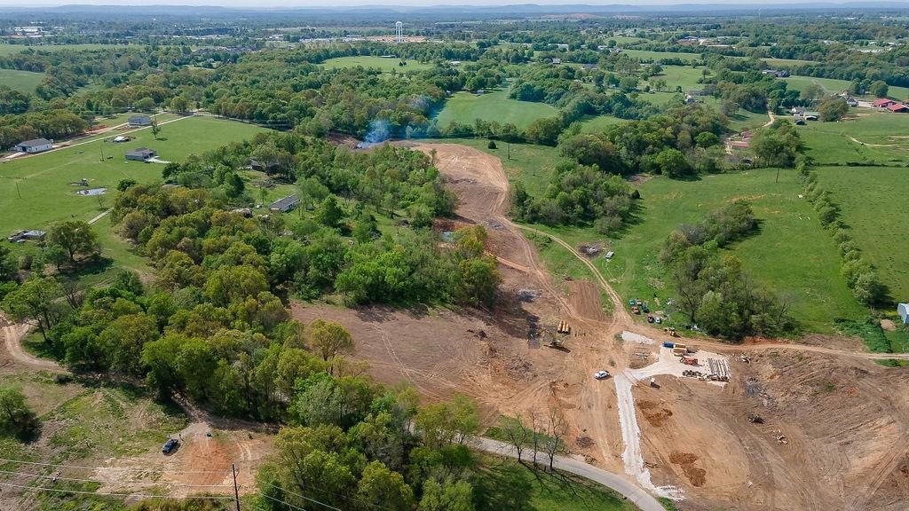 34-18-31 Tontitown Outlots 2000 Annex - Land