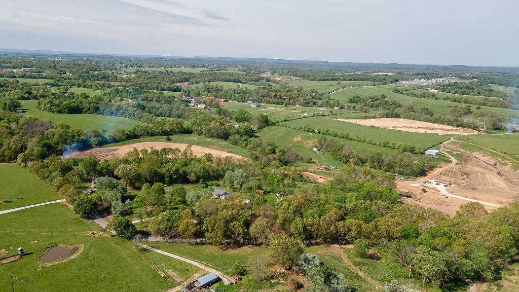 34-18-31 Tontitown Outlots 2000 Annex - Land