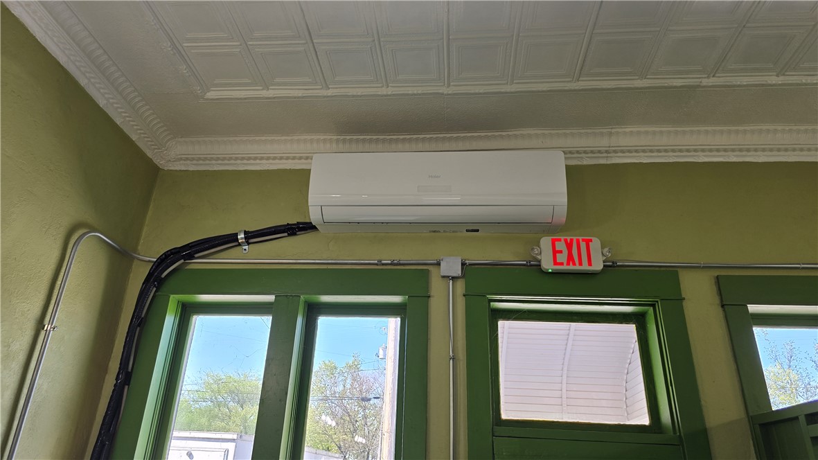 Gentry Orig Gentry - Commercial Lease