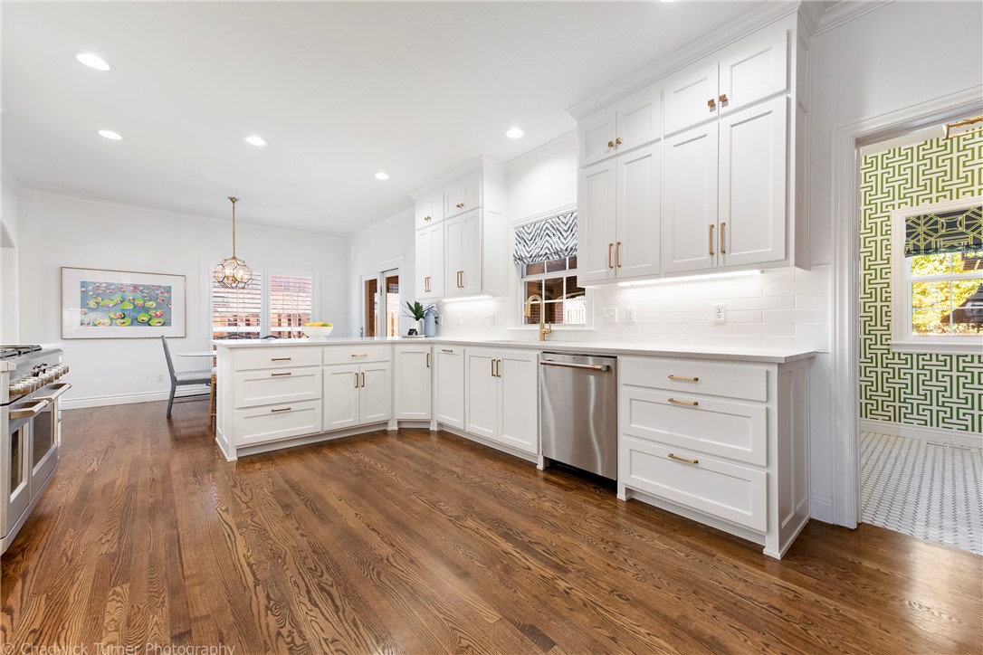 Shadow Valley - Residential