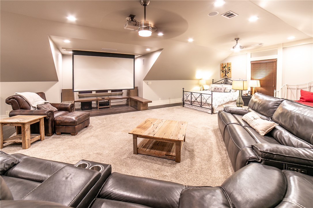 Carls Sub Siloam Spgs - Residential
