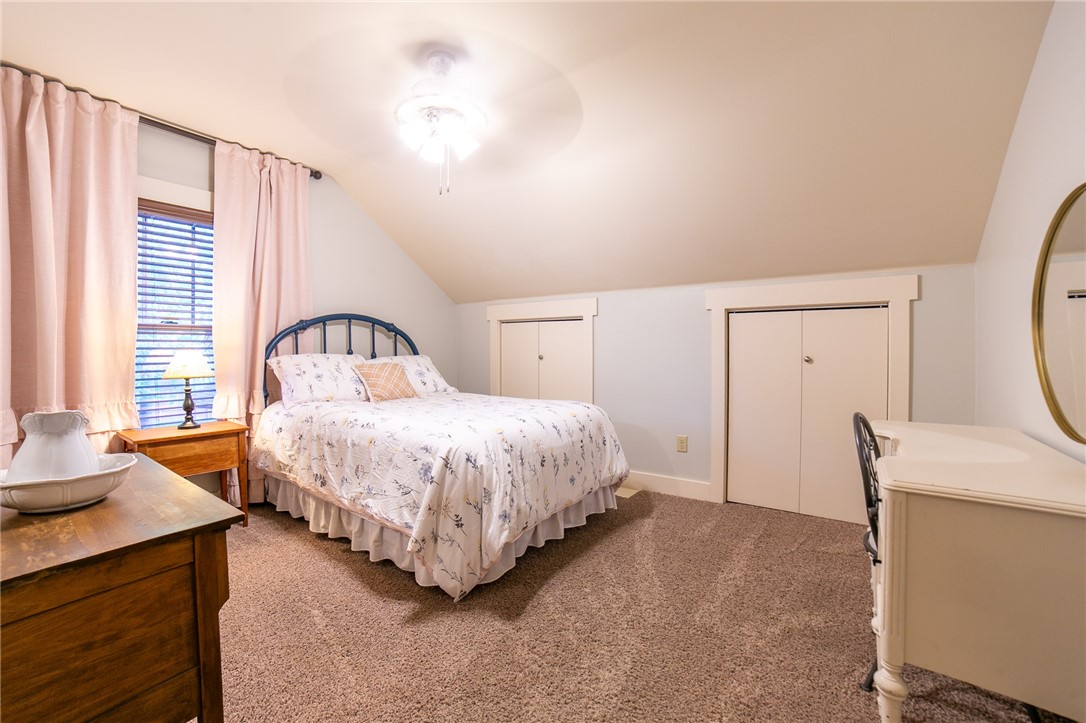 Carls Sub Siloam Spgs - Residential