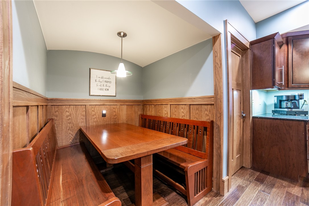 Carls Sub Siloam Spgs - Residential