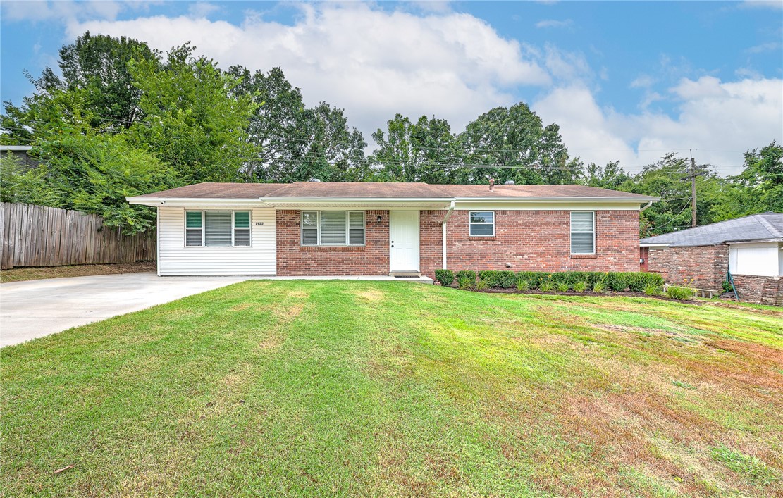 Investor’s Dream or Perfect Parent Purchase ,Close to UofA! Located just 2.6 miles from the University of Arkansas campus and only 1 mile from the commuter lot, this charming ranch-style home offers an incredible opportunity for both investors and parents of college students. Rent to students for steady income, or have your child live here while roommates cover the mortgage and living expenses.Recent updates in the past three years make this home move-in ready, including:New driveway, New vanity in bath, Fresh interior paint,Updated ceiling fans & light fixtures, Stylish cabinet pulls, 2-inch faux wood blinds throughout, French drain system for optimal drainage, Added landscaping for great curb appeal. With its unbeatable location, solid updates, and flexible floor plan, this property offers the perfect mix of convenience, comfort, and income potential.