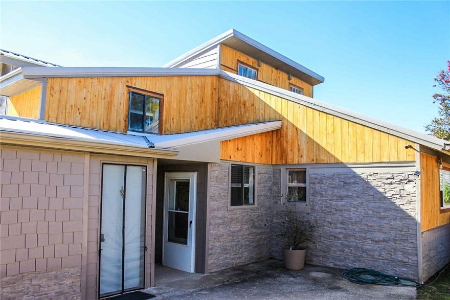 Welcome to 1792 Choctaw Ln— This unique property is perfect for multi-generational living or an Airbnb!  The 3 bed/2 bath main home and fully furnished 2 bed/1 bath guest/in-law unit offers a flexible space for family or short-term rental stays. Enjoy multiple decks, a fire-pit, and an outdoor Jacuzzi tub — perfect for entertaining or a peaceful night at home! Garden plots with greenhouse spaces are ideal for gardening enthusiasts. Just minutes from Harrison, this home is perfect for extended family stays or generating cash flow!