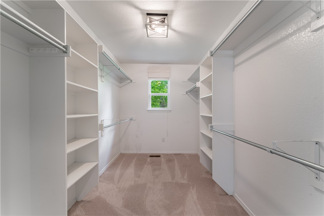 Charing Sub-Bvv - Residential Lease