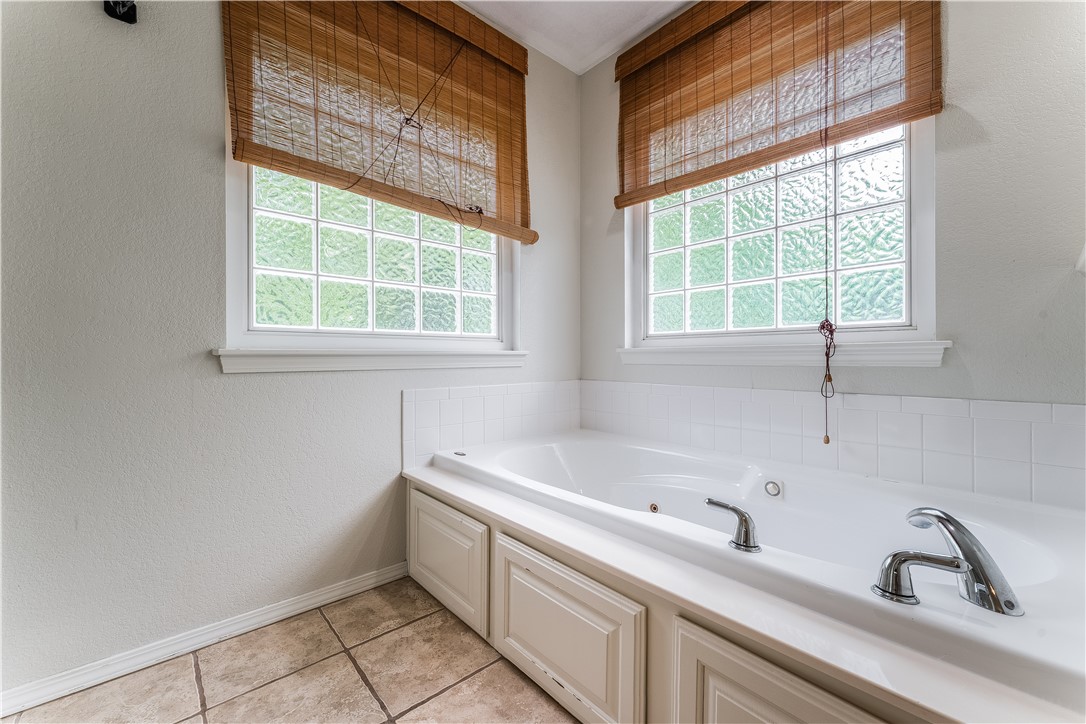 Charing Sub-Bvv - Residential Lease