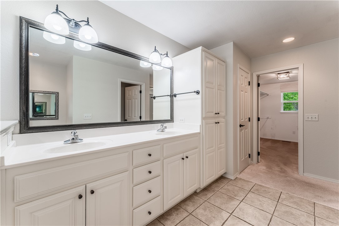 Charing Sub-Bvv - Residential Lease