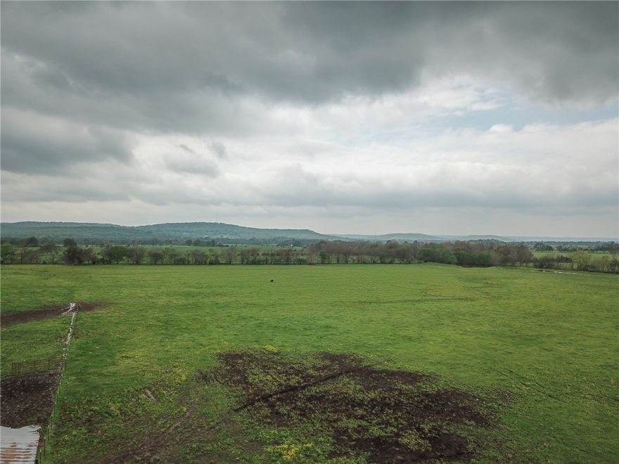 Beautiful 101 acres that will not last long! Perfect for building your dream home or using as farm land. Easy access to HWY 62 and close to Prairie Grove Schools.