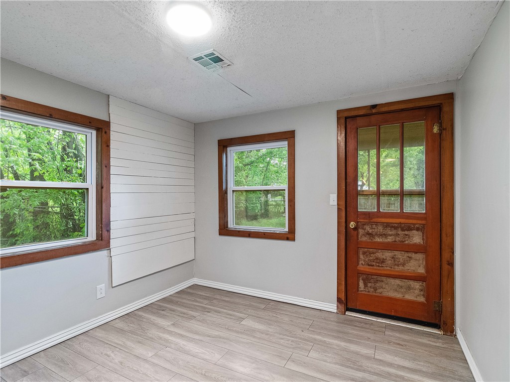 Lincoln Outlots - Residential