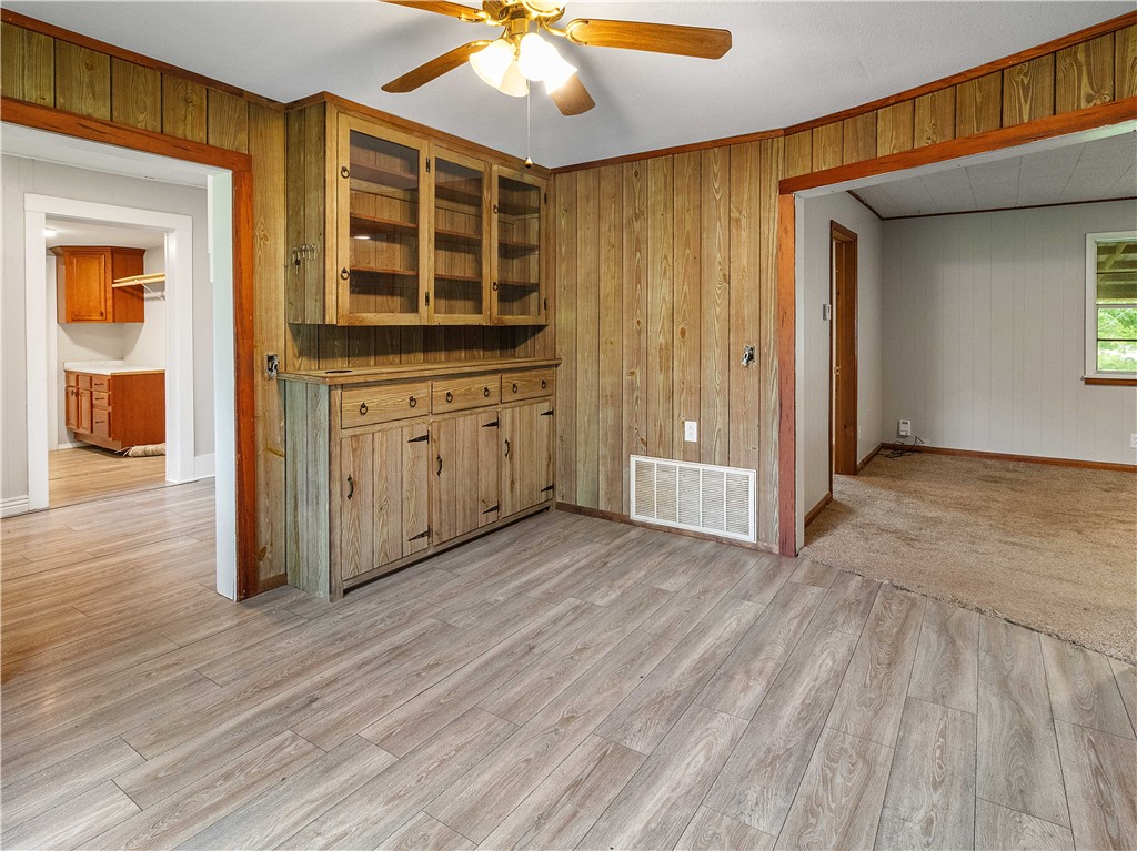 Lincoln Outlots - Residential