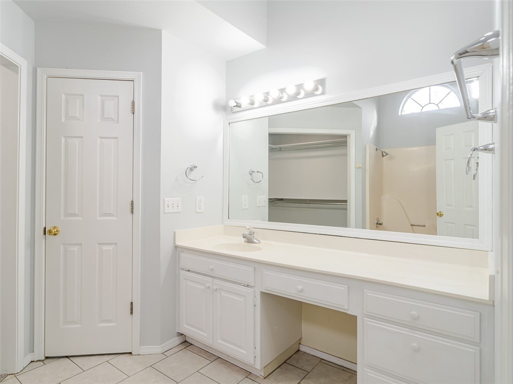 Pine Meadow Add Rogers - Residential Lease