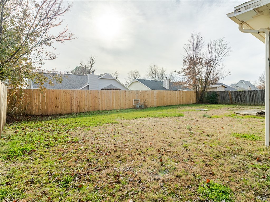 Pine Meadow Add Rogers - Residential Lease