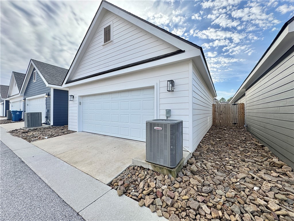 Hawthorne Heights - Residential