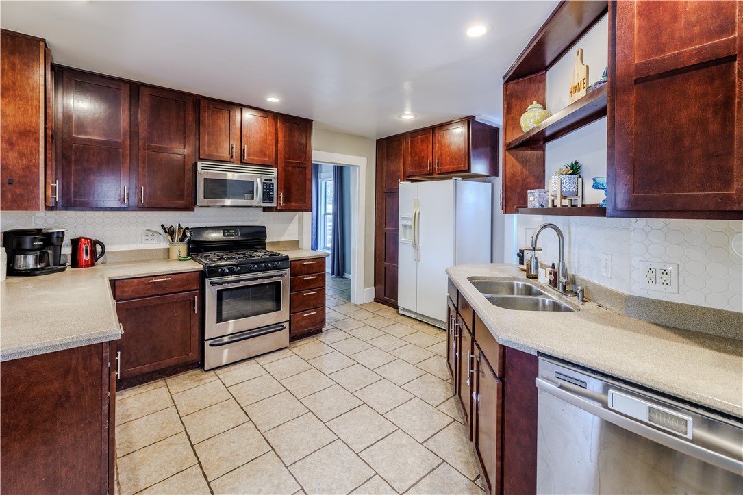 Wm C Tates Add Siloam Spgs - Residential
